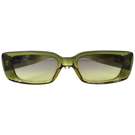 rectangle sunglasses green lens